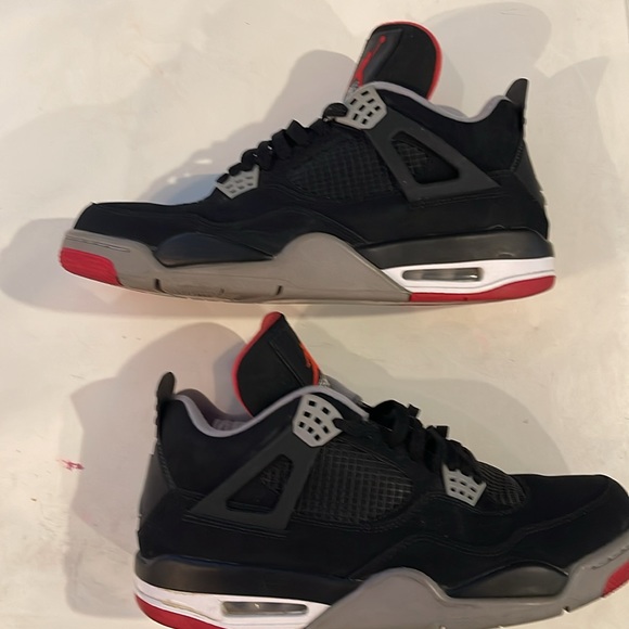 Jordan Bred 4’s - Picture 3 of 6